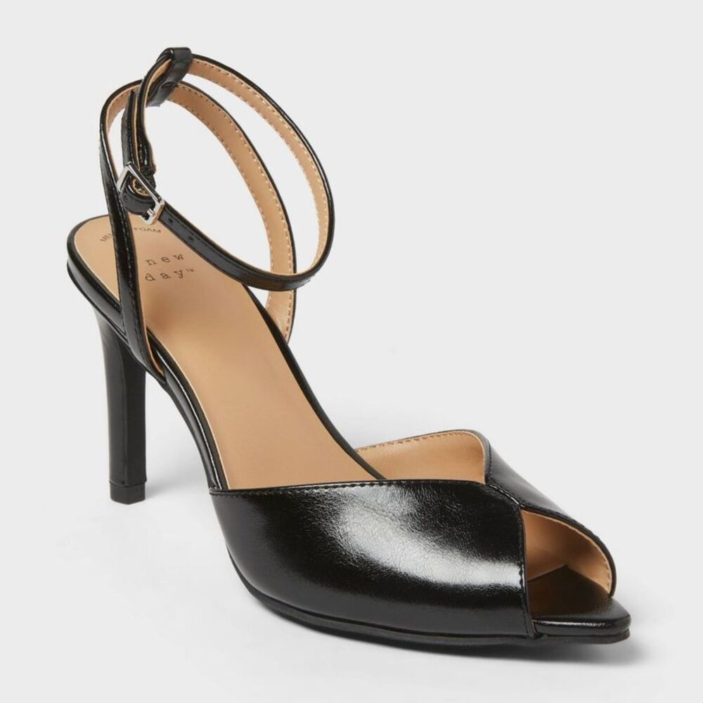 Women’s Virginia Heels with Memory Foam Insole – A New Day Black 6
